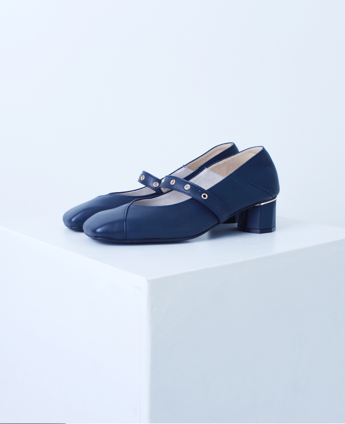 Square Toe Shoes (Navy)