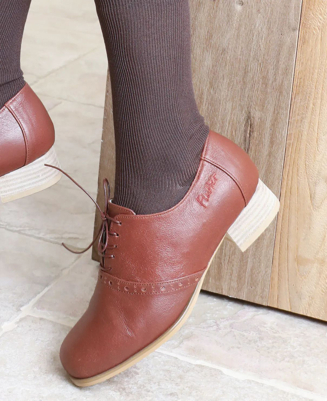 Flutter Oxford Shoes (Brown)