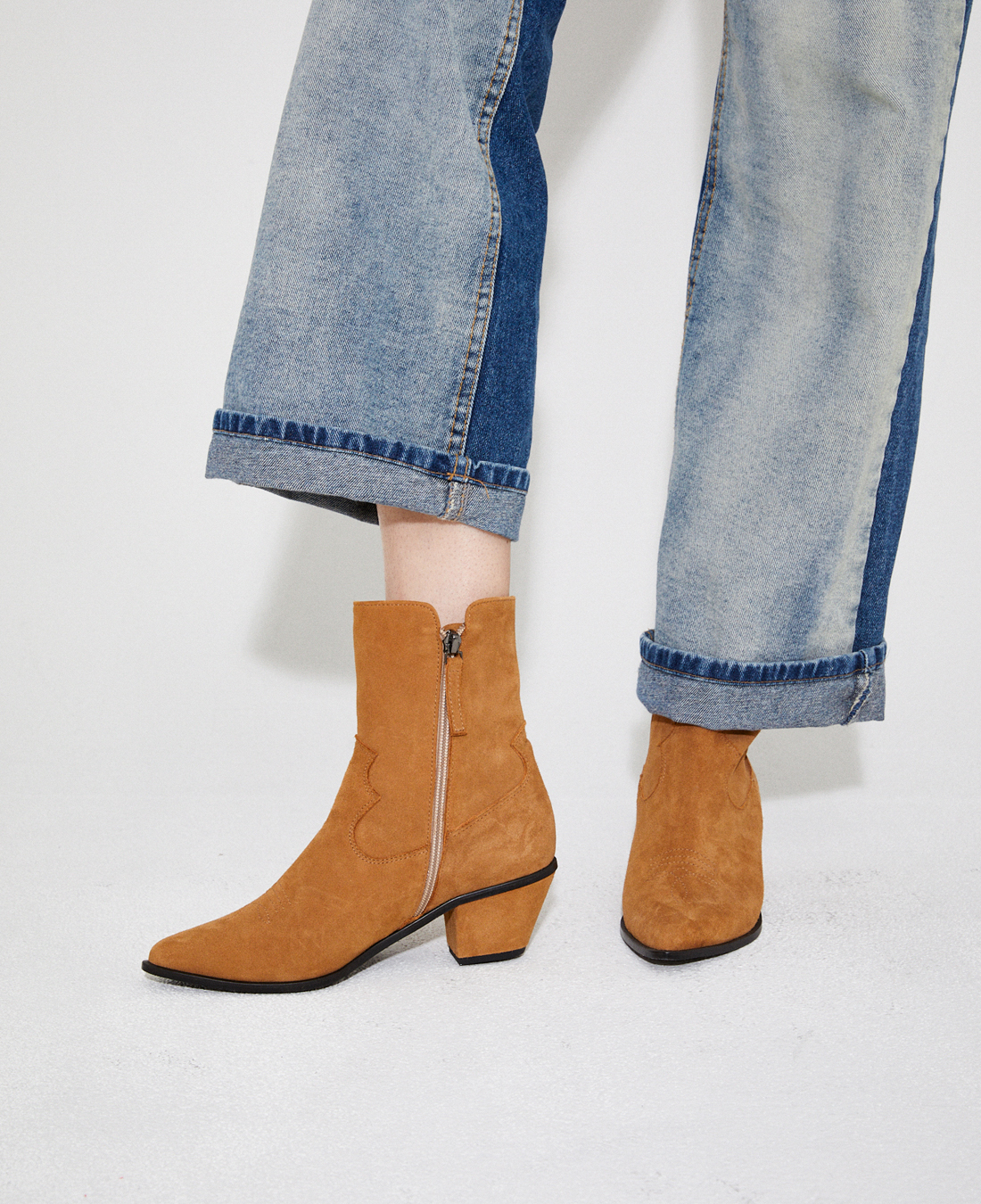 Ankle Western Boots (Camel Suede)